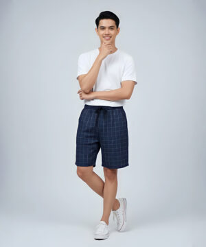 Alternative view of Celana Pendek Semiwoll